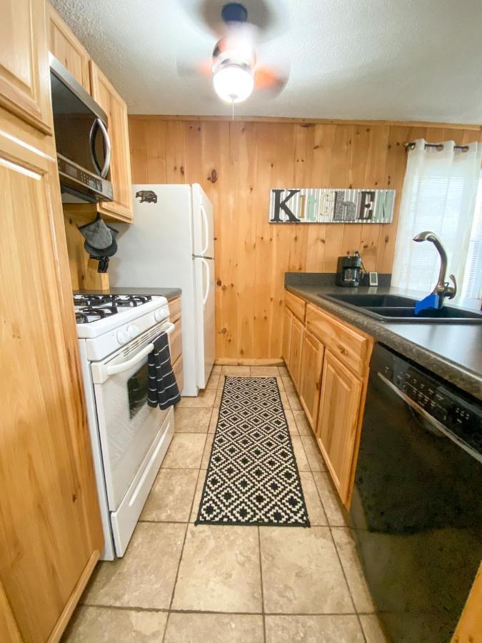 Your Perfect Basecamp For Mountain Adventures! Beech Mountain Exterior photo